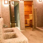 Und Restaurant Nehrener Hof فندق