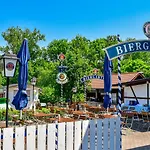 فندق Und Restaurant Nehrener Hof