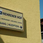 فندق Und Restaurant Nehrener Hof 3*