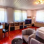 Und Restaurant Nehrener Hof فندق 3*