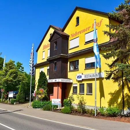 Und Restaurant Nehrener Hof ホテル 3*