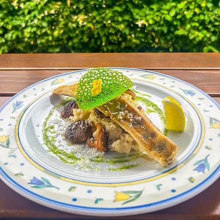 Und Restaurant Nehrener Hof Ξενοδοχείο 3*