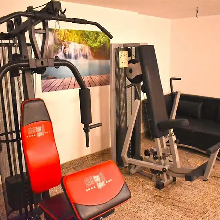 호텔 Und Restaurant Nehrener Hof 3*