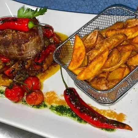 Und Restaurant Nehrener Hof 네렌