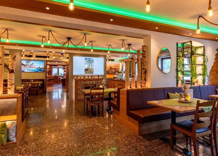 ホテル Und Restaurant Nehrener Hof Nehren