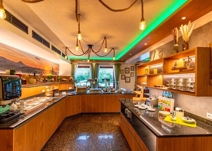 Und Restaurant Nehrener Hof Nehren