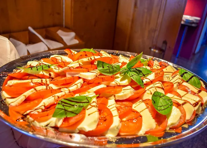 ホテル Und Restaurant Nehrener Hof Nehren