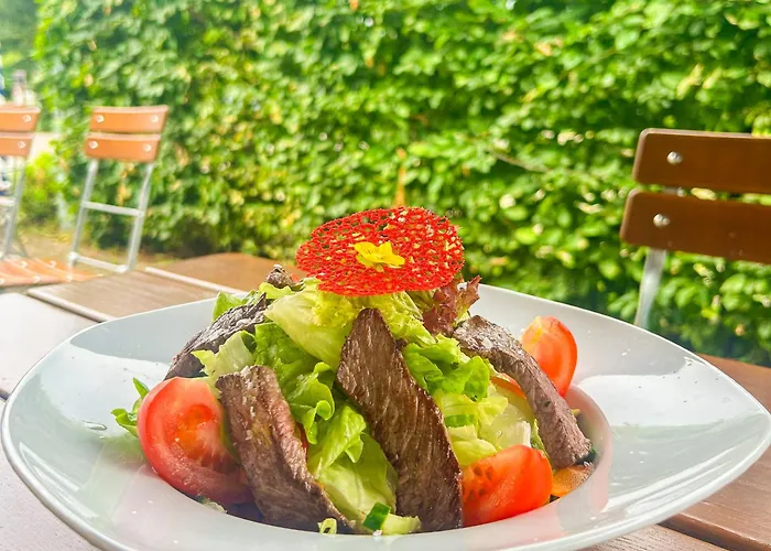 ホテル Und Restaurant Nehrener Hof Nehren